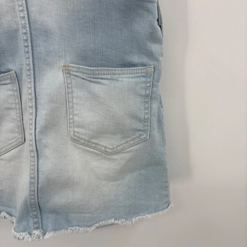 OshKosh Denim Overall Skirt Kids 5T Light Blue Heart Pocket Frayed Hem Cute Boho
